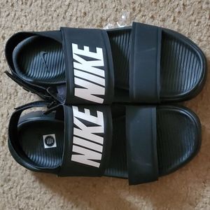 Size 9 Nike sandal